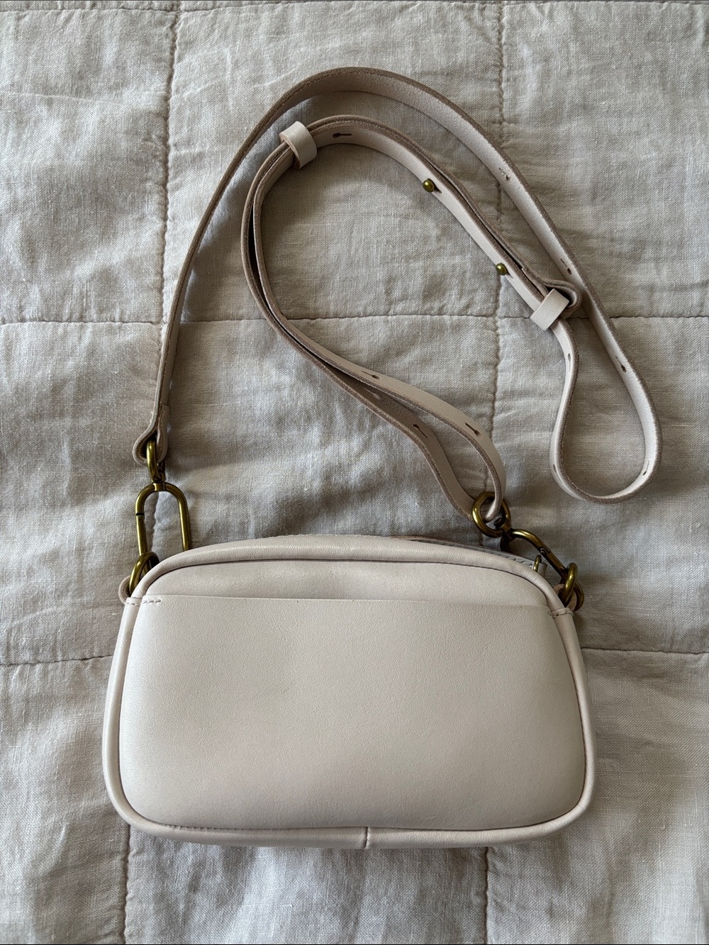 Madewell Leather Mini Carabiner Crossbody Bag - Harvest Moon